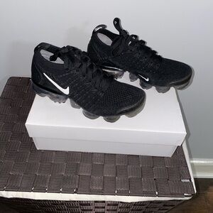 Nike White Air VaporMax Flyknit 2 Box